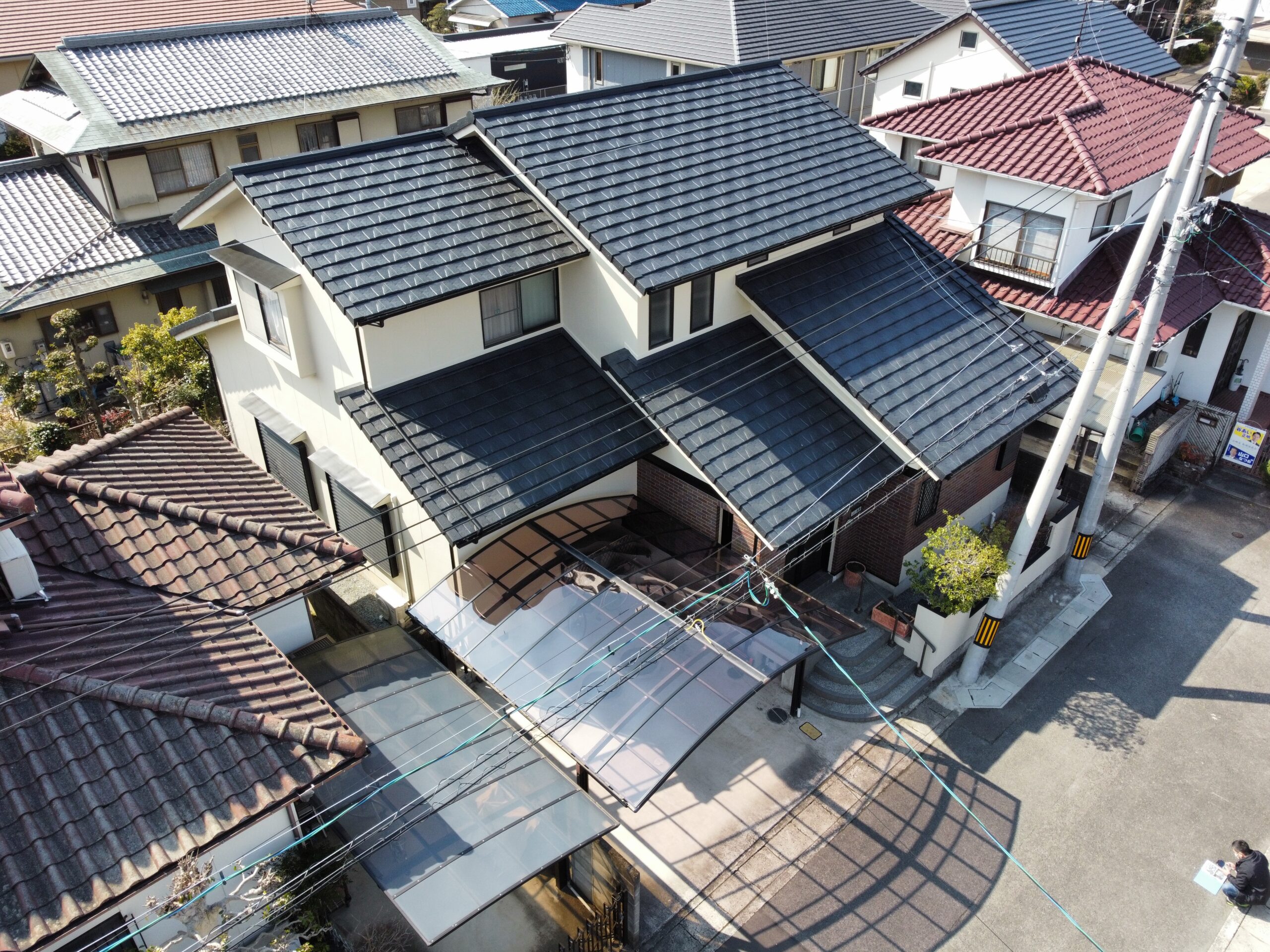 岡山市中区土田で屋根の葺き替えと外壁の塗装工事を行いました